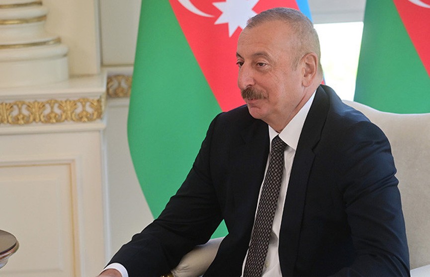 На саммит ЕАЭС прибыл президент Азербайджана Ильхам Алиев
