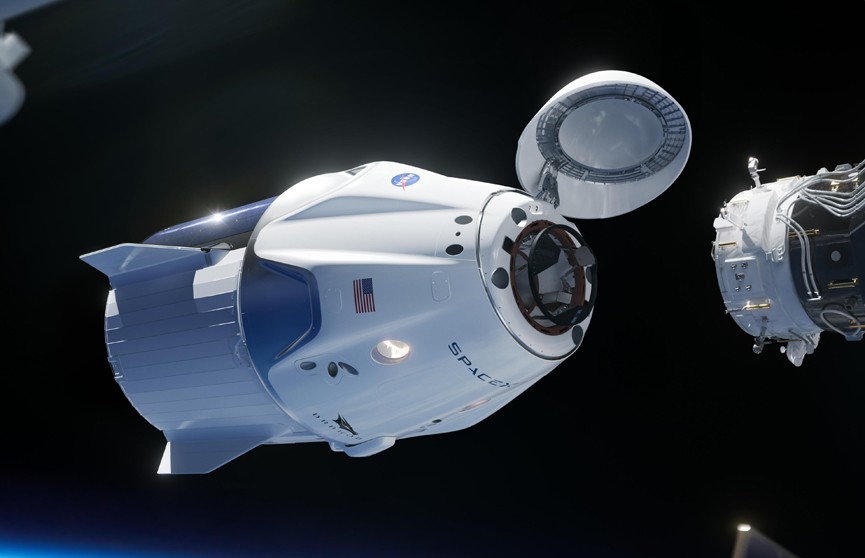 Названы имена туристов, которые полетят на корабле SpaceX к МКС