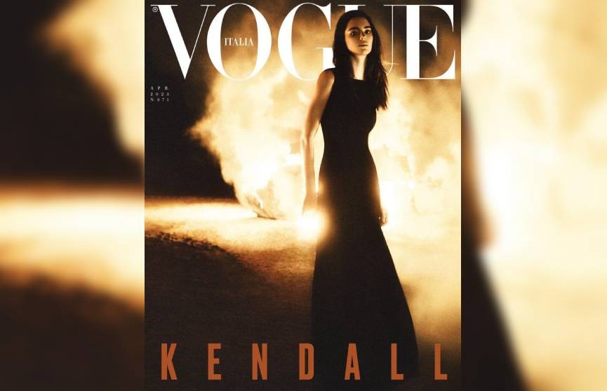 Кендалл Дженнер снялась в черном платье на фоне пламени для обложки Vogue