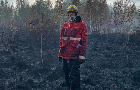 «Не могу спину разогнуть»: Дима Билан стал пожарным