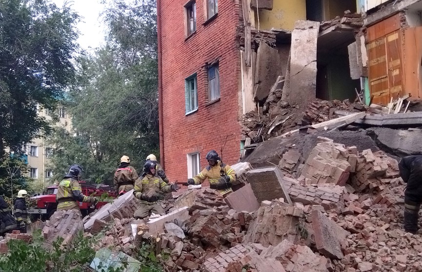 В Омске частично обрушился пятиэтажный многоквартирный дом