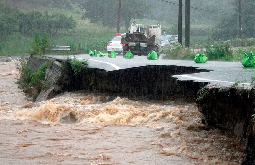 Шесть человек погибли из-за сильных дождей в Южной Корее