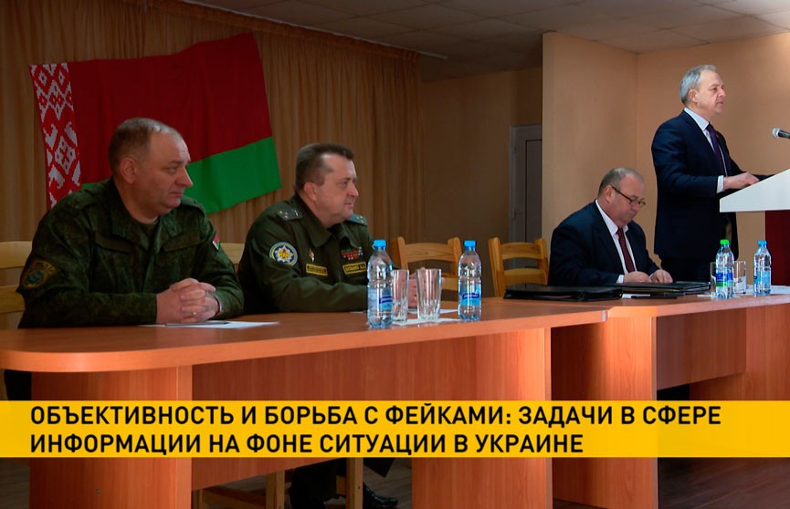 Игорь Сергеенко провел встречу в  120-й зенитно-ракетной бригаде и в Барановичском госуниверситете