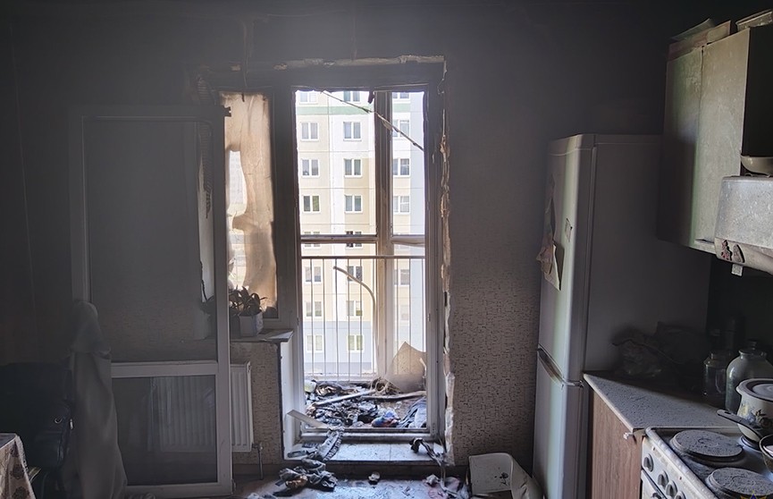 На пожаре в Могилеве работники МЧС спасли троих детей