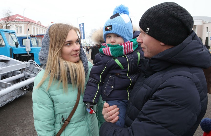 Наталья Кочанова предложила разработать проект «студенческая семья»
