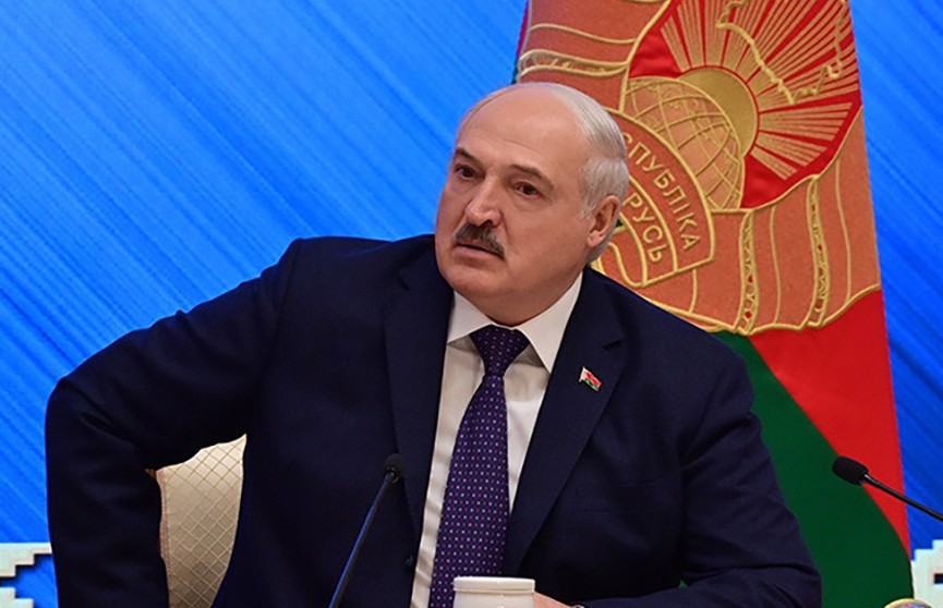 А. Лукашенко: Запад боится, что мы будем вербовать их людей