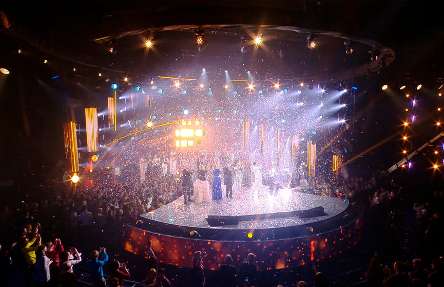 «Песня года Беларуси»: какой хит в стране самый любимый и когда можно будет посмотреть телеверсию премии?
