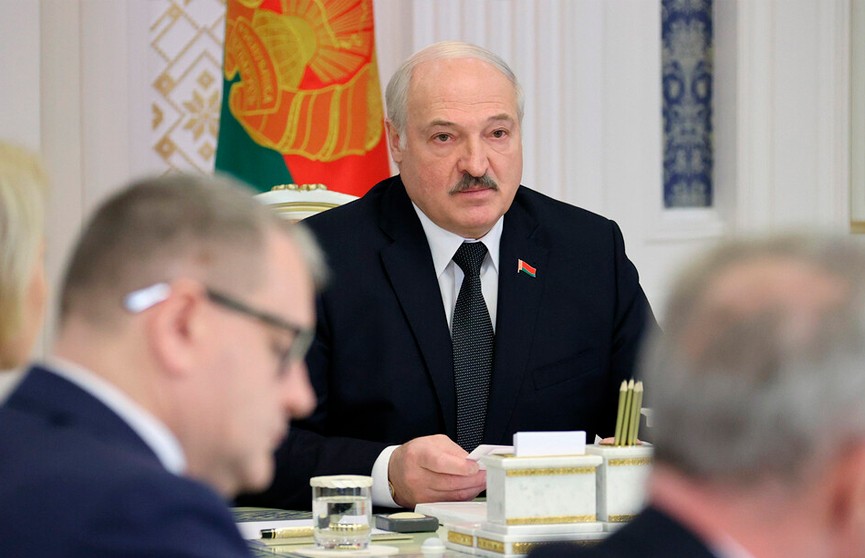 Новый проект Конституции представили Лукашенко