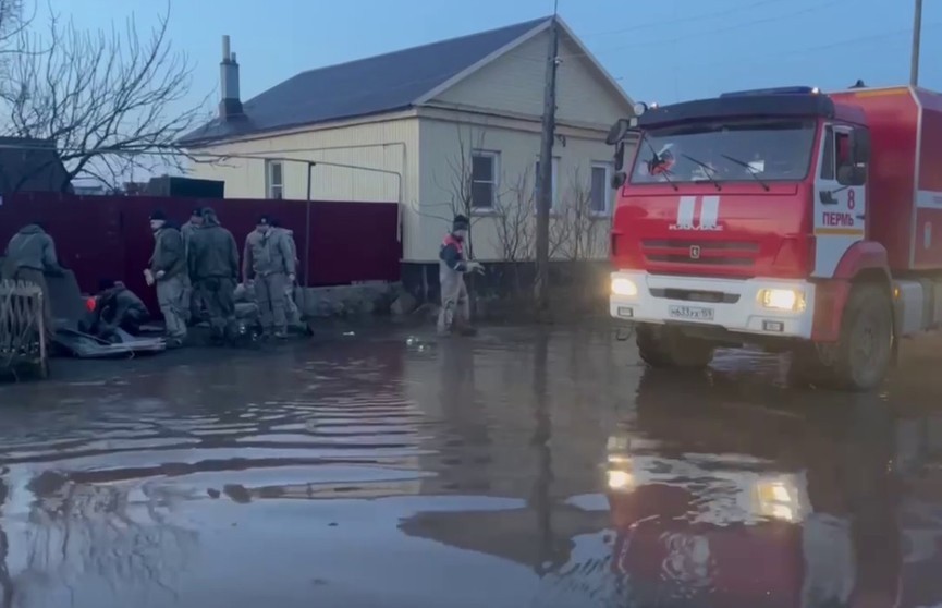 В Оренбургской области потеряли данные по затопленным после паводка жилым домам