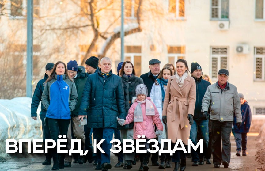 Наши люди в космосе: белорусские участницы космической программы прибыли на Байконур