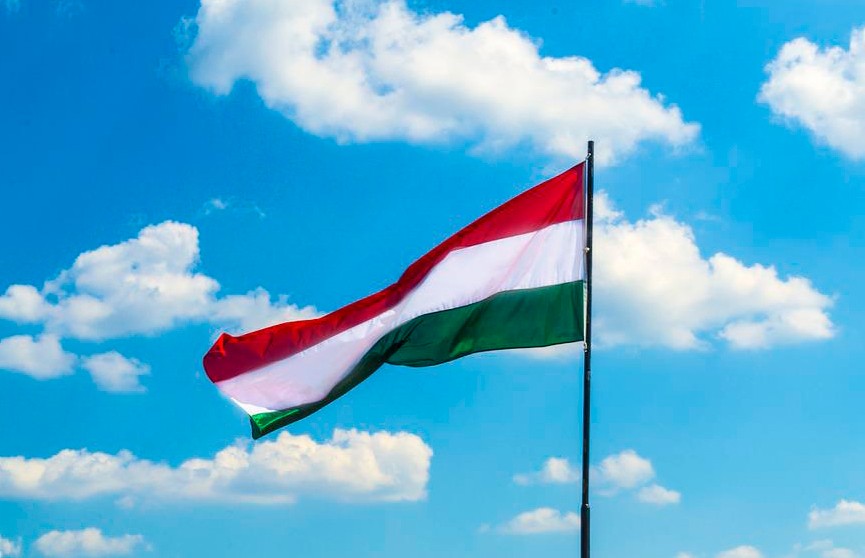 Венгрия и еще девять европейских стран открыли счета для оплаты российского газа