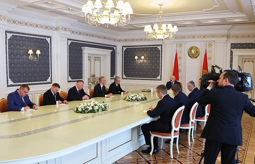 А. Лукашенко: Необходимо определить направления сотрудничества с Кыргызстаном