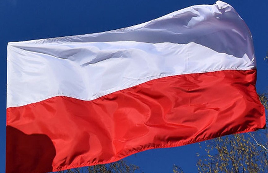 Польша на официальном уровне грозит заблокировать вступление Украины в ЕС