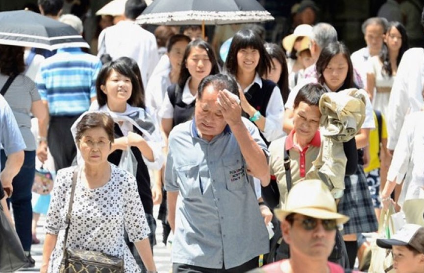 Пять человек  погибли из-за аномальной жары в Японии