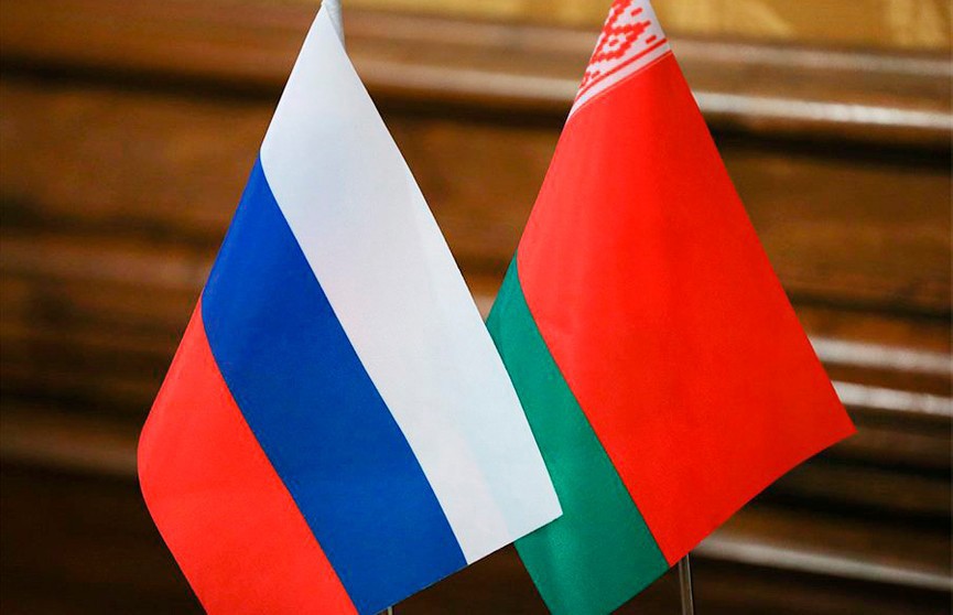 Лукашенко поздравил Путина в связи с одобрением поправок в Конституцию Российской Федерации