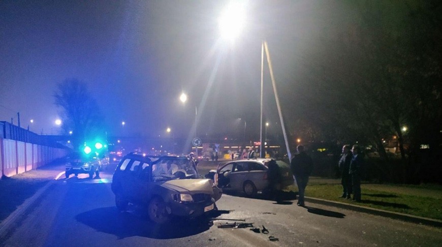 В Бресте произошло серьезное ДТП с тремя авто, есть пострадавшие