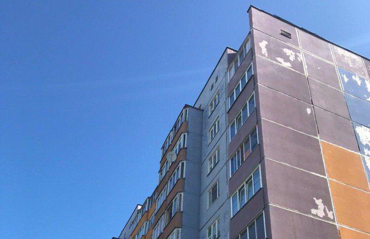 24-летний парень пытался спрыгнуть с 9-го этажа в Витебске