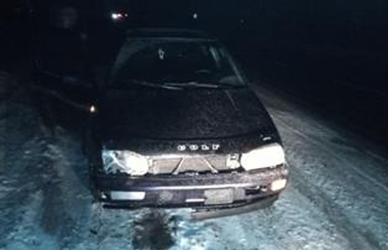 18-летний водитель насмерть сбил сидевшего на дороге мужчину в Солигорском районе