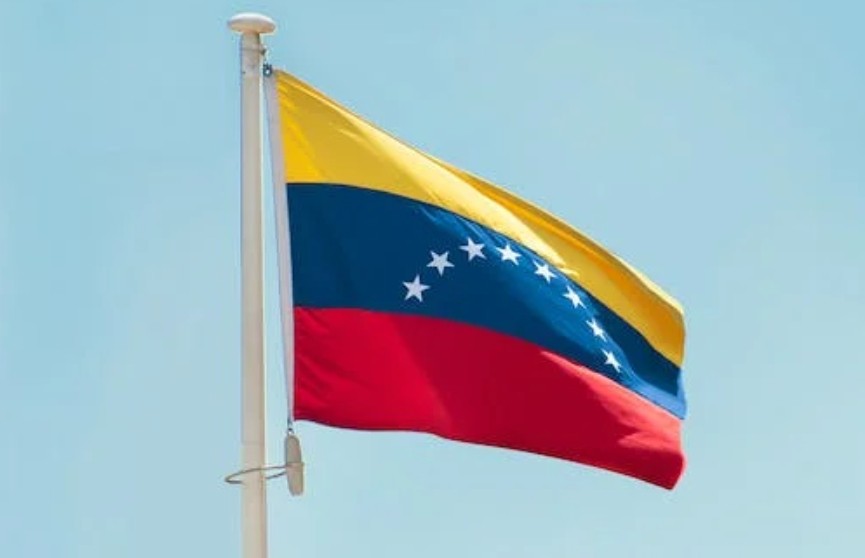 Мадуро: США используют Зеленского и выкинут на помойку как ненужную марионетку