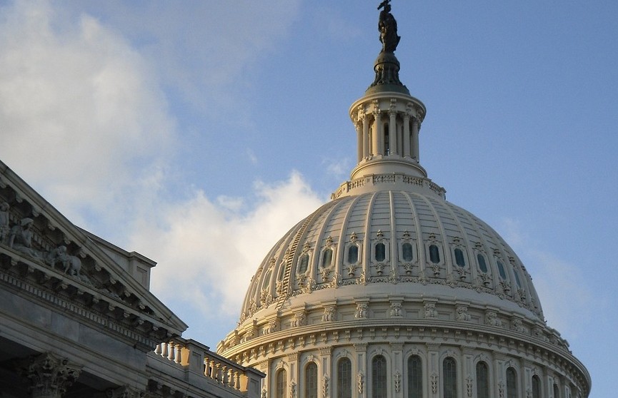 Конгресс США начал рассмотрение законопроектов по помощи Украине