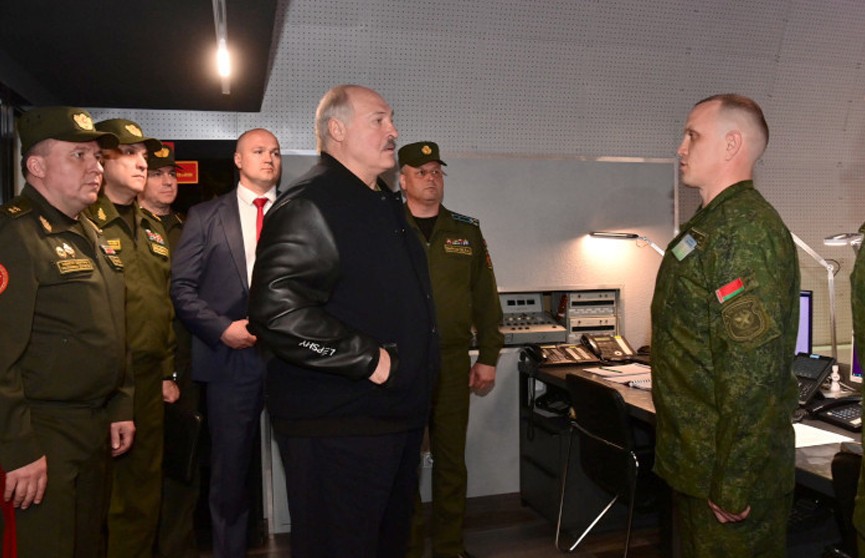 Александр Лукашенко рассказал, что его волновало в ходе проверки дежурных сил ВВС и войск ПВО