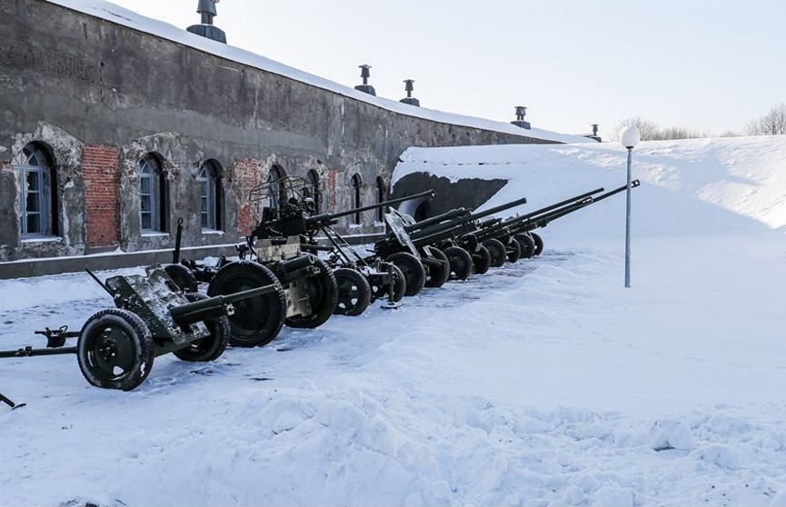 ВСУ вынуждены использовать вооружения времен Великой Отечественной войны