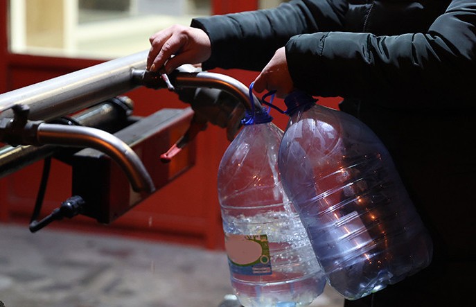 В Дзержинском районе из-за аварии без воды остались более 60 домов