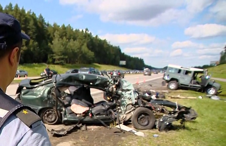 Страшное ДТП под Минском на трассе М3: в больнице умерла ещё одна пассажирка Skoda
