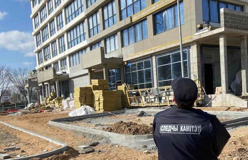 Строительная люлька упала с высоты 17 этажа в Минске: погиб рабочий
