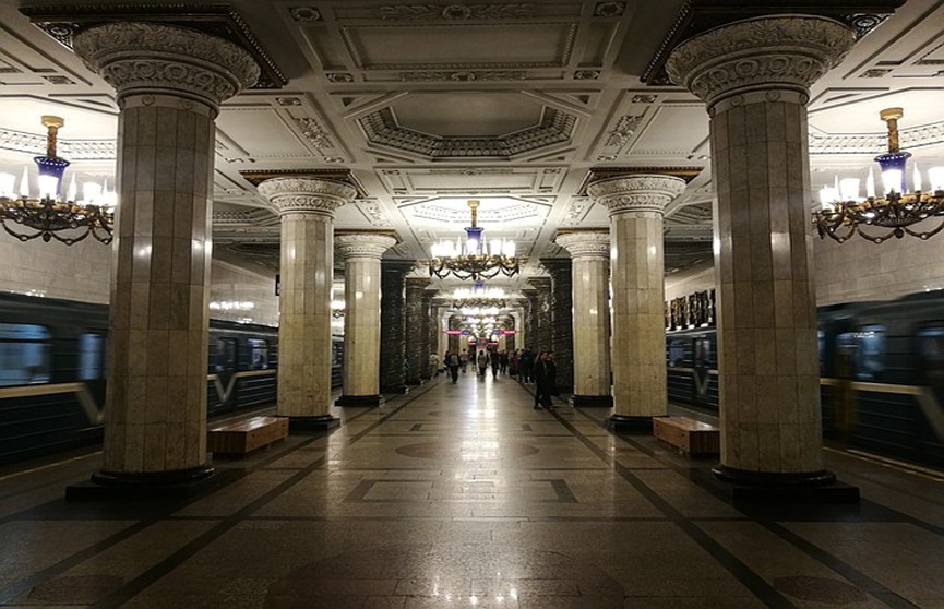 О скрытой подоплеке переименования станций метро в Москве рассказал Игорь Панарин