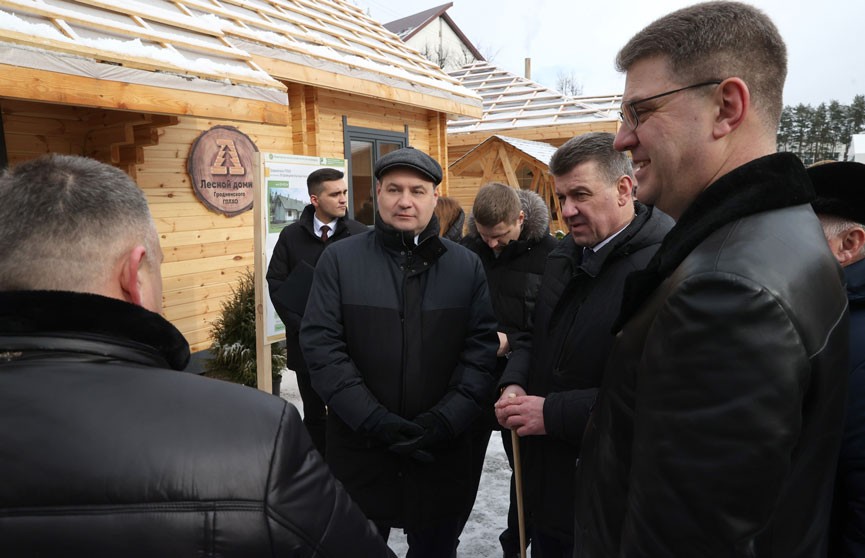 Роман Головченко поручил разработать систему кредитования населения при покупке деревянных домов