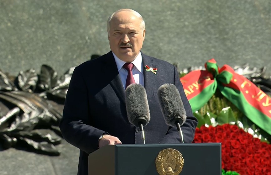 Лукашенко обратился к народам Запада: ваши деньги тратятся на самый обычный геноцид