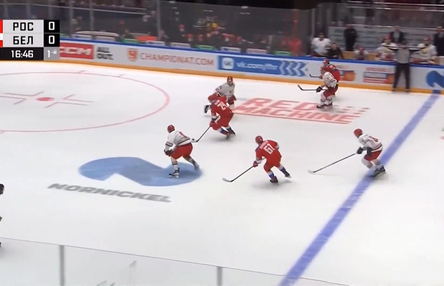 Сборная Беларуси по хоккею проиграла команде из России на турнире в Санкт-Петербурге