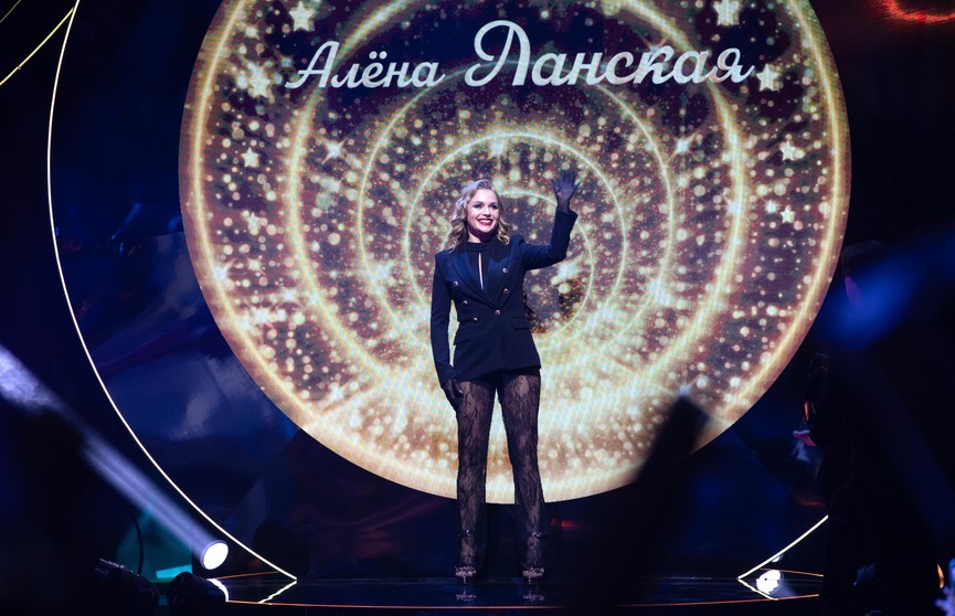 Алена Ланская стала победительницей в номинации «Лучший исполнитель»