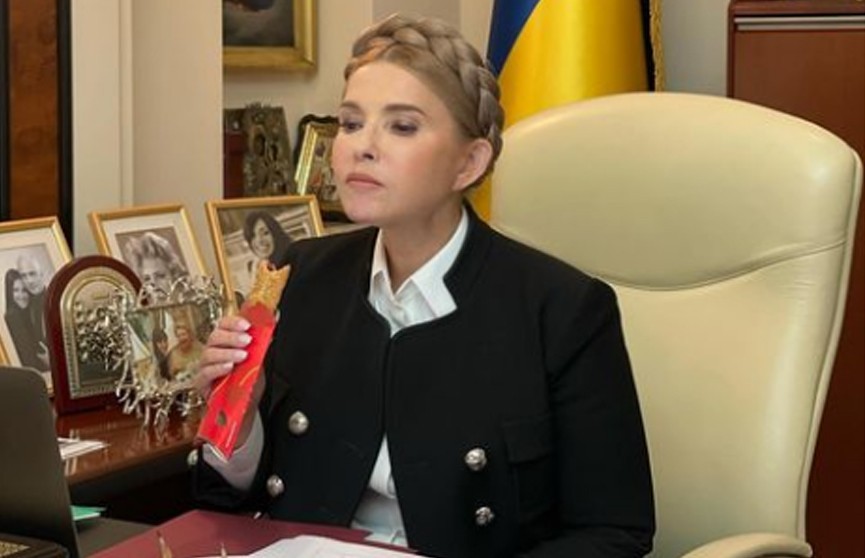 Тимошенко обвинила Зеленского в чрезмерном злоупотреблении властью