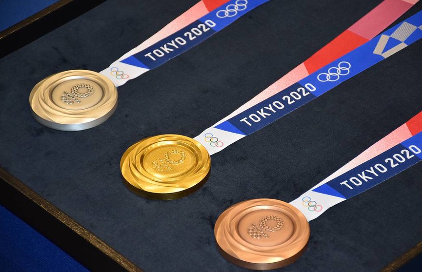 Дизайн медалей Олимпиады-2020 представили в Токио