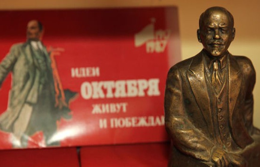 В Казахстане открыли уголовное дело из-за сноса памятника Ленину