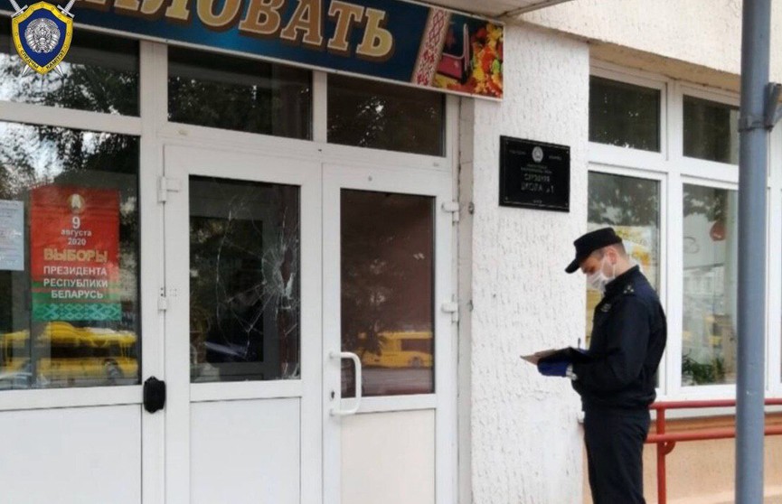 Мужчина ударил по голове милиционера на избирательном участке в Минске
