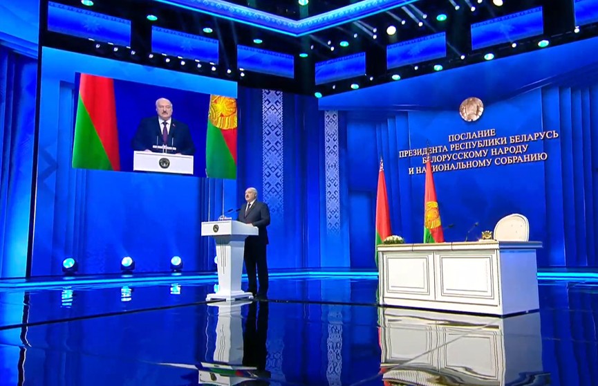Лукашенко обозначил тему Послания народу и парламенту