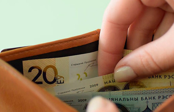 Стало известно, какая средняя зарплата была у белорусов в феврале