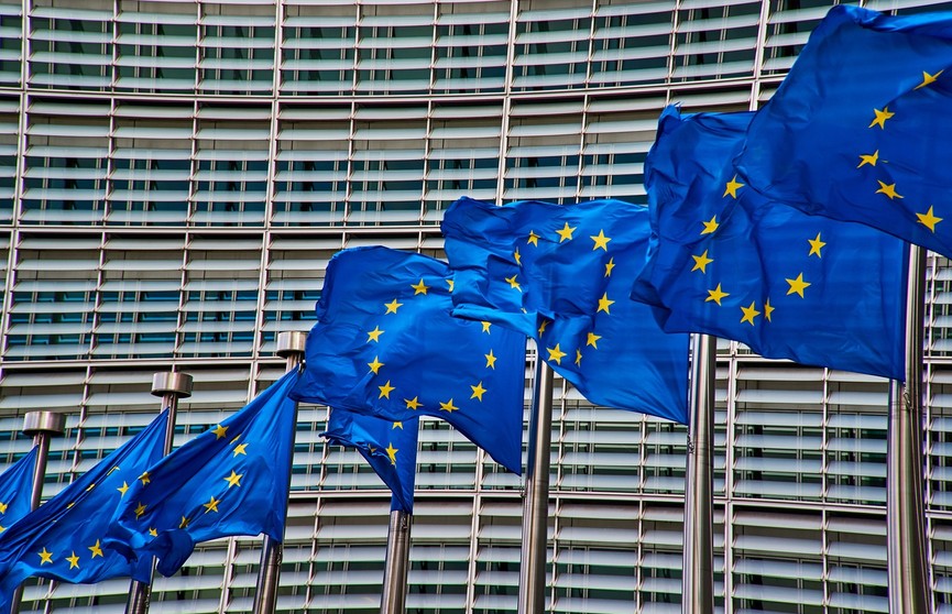 Еврокомиссия запретила европейцам участвовать в обмене замороженными активами с российскими инвесторами