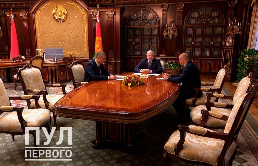 Президент Беларуси призвал продвигать промышленную кооперацию с Россией