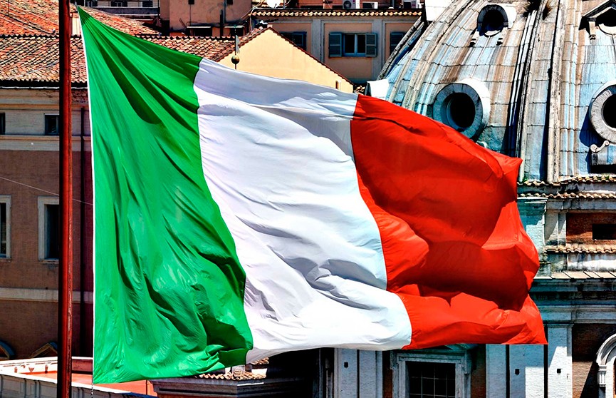 Получить убежище в Италии будет сложнее: Сенат страны одобрил новый антимиграционный декрет