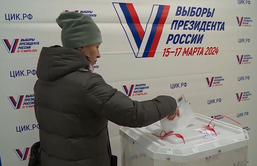Рекордная явка избирателей, атака беспилотников и истерика Запада: как проходят президентские выборы в России