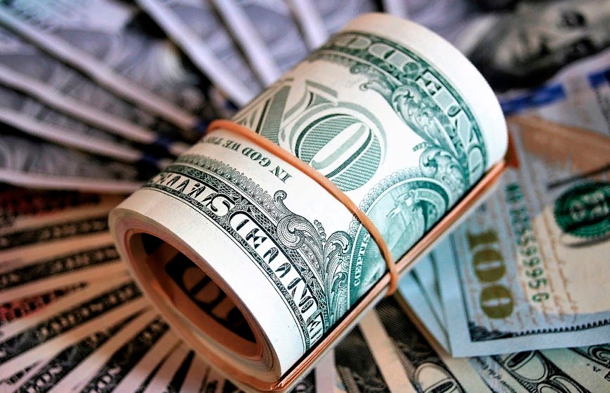 Сенатор Климов: Исчезновение монополии доллара сокращает инструментарий Запада