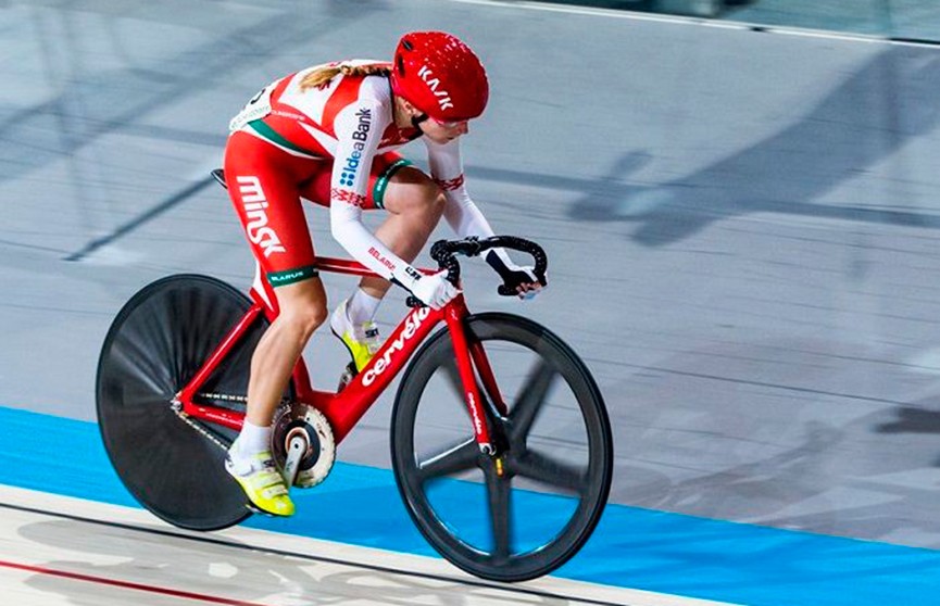 ​ЧЕ по велотреку: белоруска Инна Савенко завоевала серебро