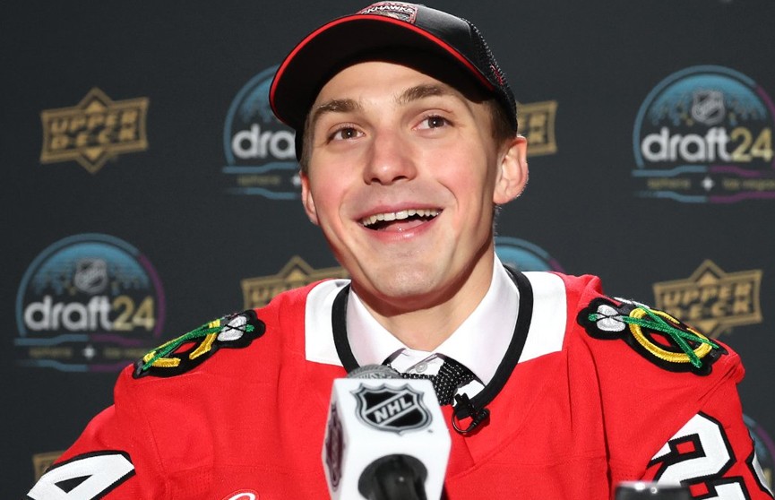 NHL: белорус Артем Левшунов выбран под вторым номером драфта «Чикаго»