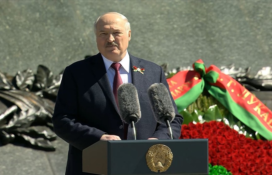 Лукашенко – лидерам Запада: Вы продолжаете безмозглую глупую политику. Остановитесь!