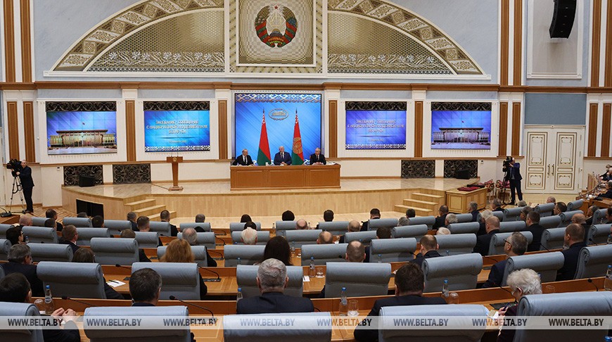 Лукашенко – ученым: Важно, чтобы ваши действия и поступки отвечали интересам государства