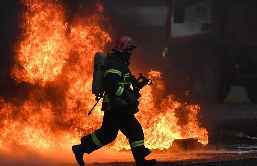 Пожар на площади 1000 «квадратов» разгорелся в ресторане под Москвой